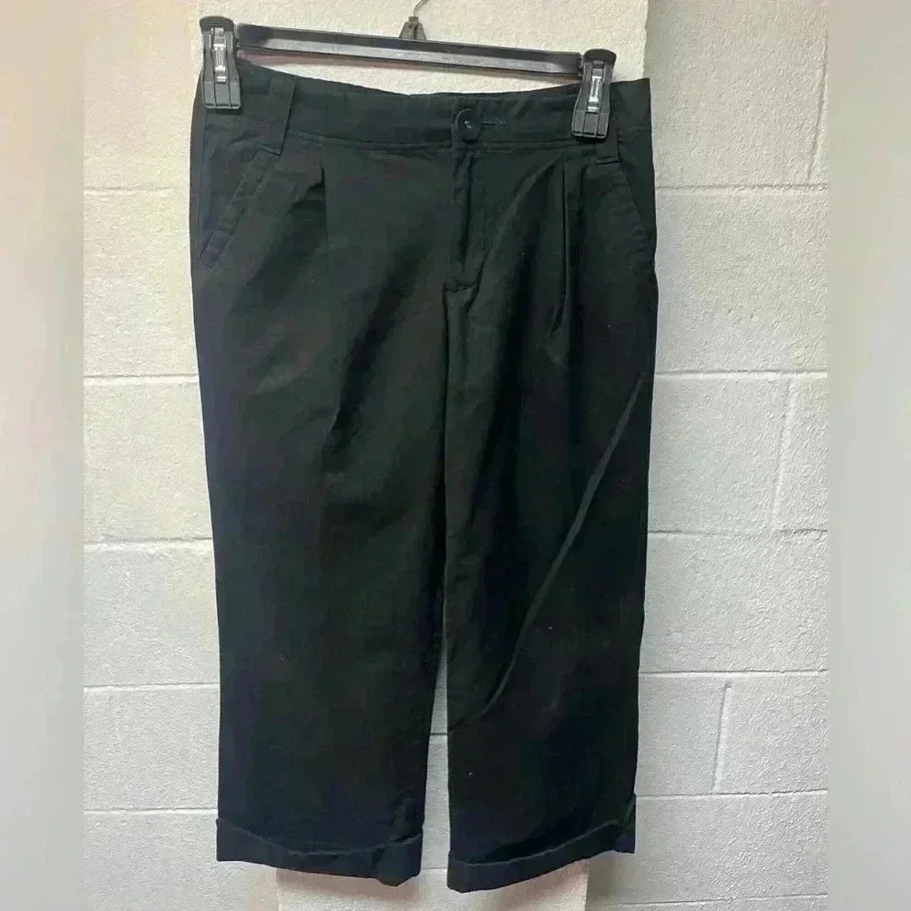 Banana Republic black capris. Size 4